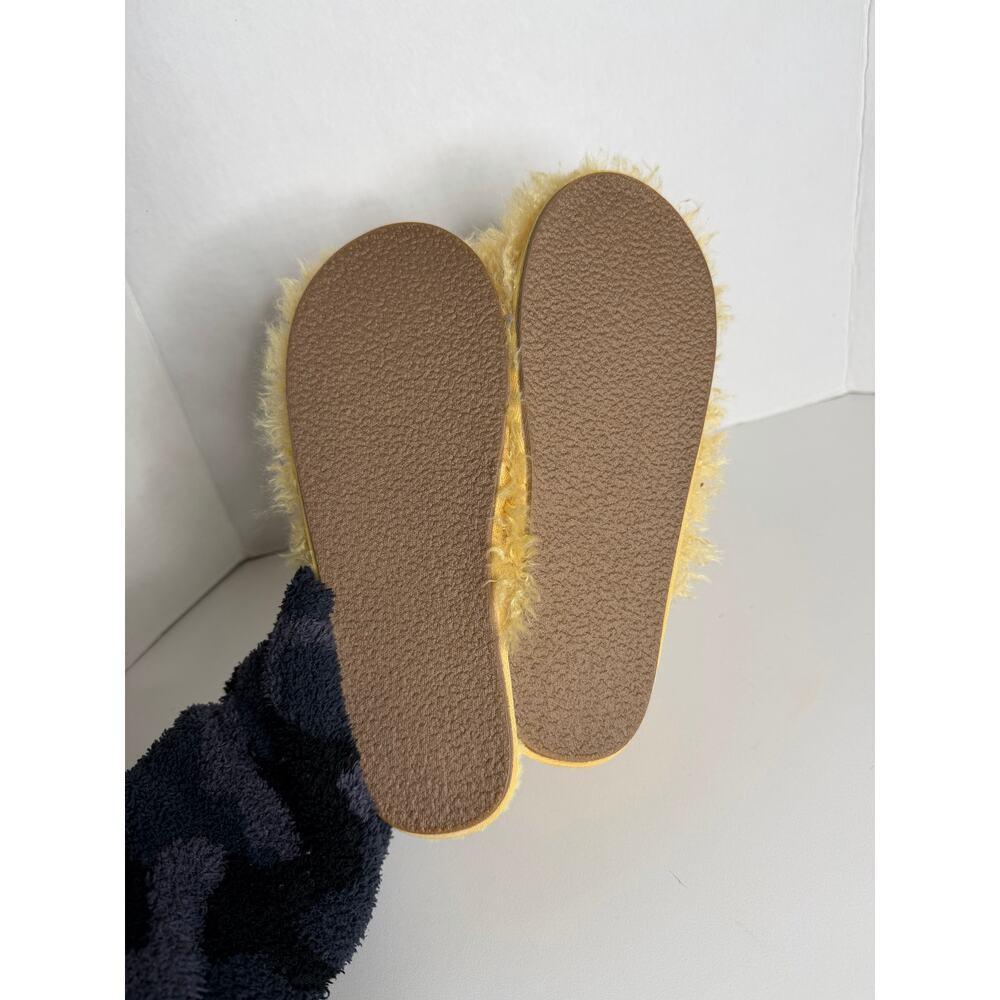 NEW Anthropologie Womens Fuzzy Yellow Slide Slippers Small/ Medium - Picture 4 of 7